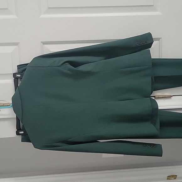 Ann Taylor Long One Button Suit Coat IN bi-Stretch - Picture 4 of 4